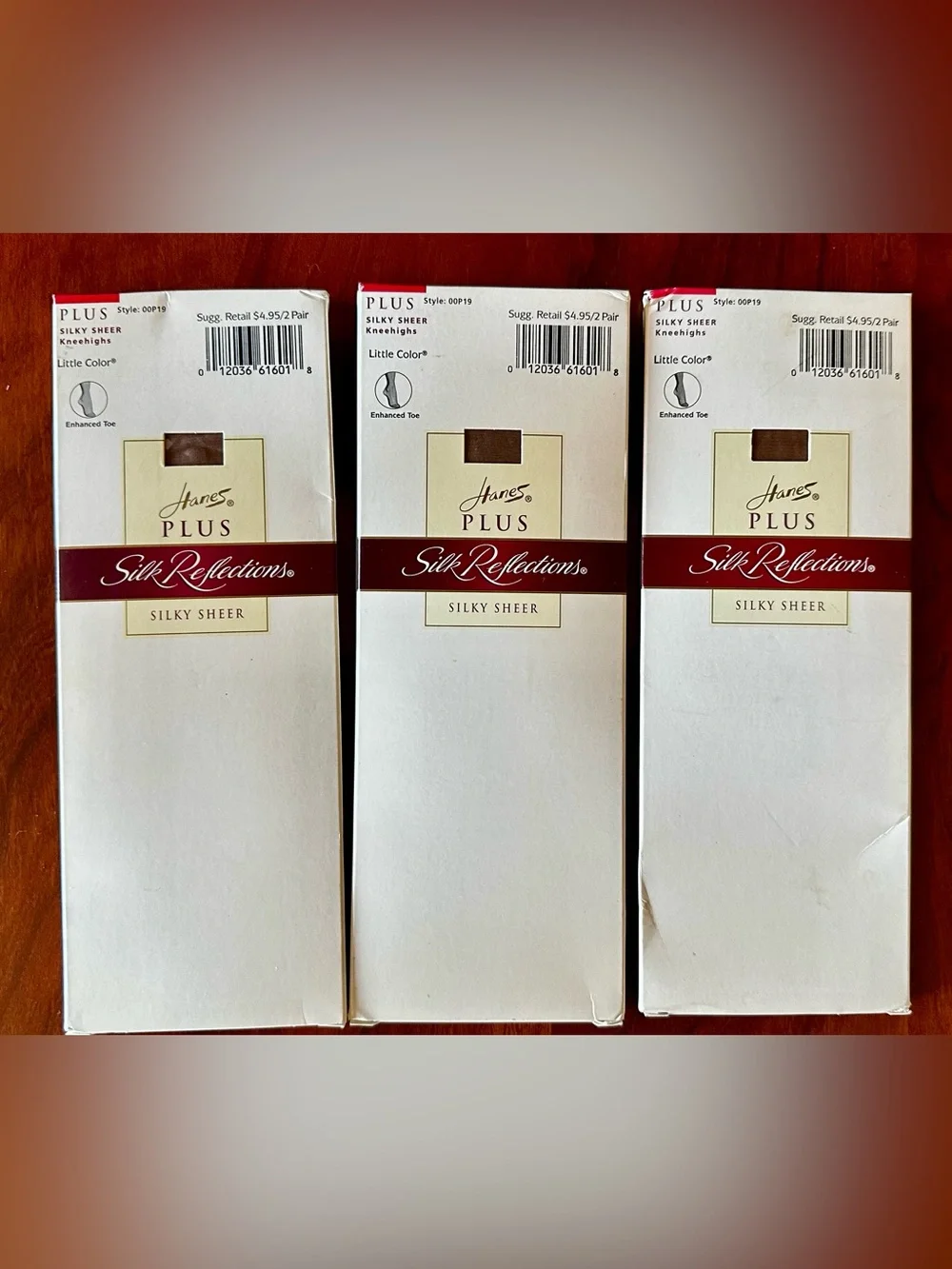 NIP Lot of 3 NOS Vintage 2000 Hanes Plus Silk Reflections Silky Sheer Kneehighs